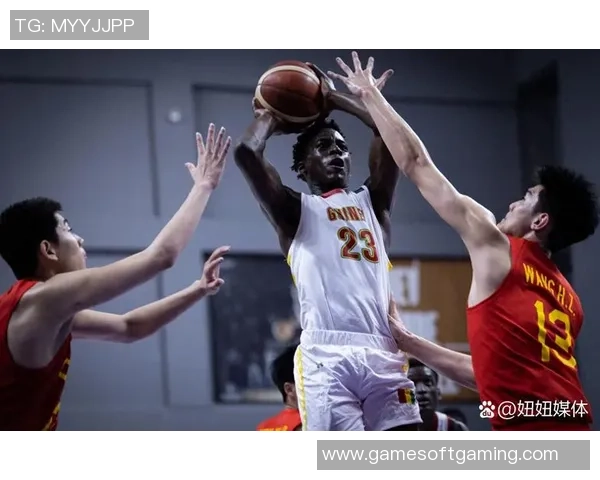 北京篮球队在世界杯中的比赛经验与表现分析与点评