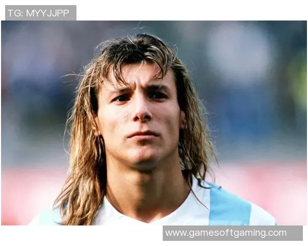 国外长发足球明星的魅力与风采解析以及他们在赛场上的精彩表现