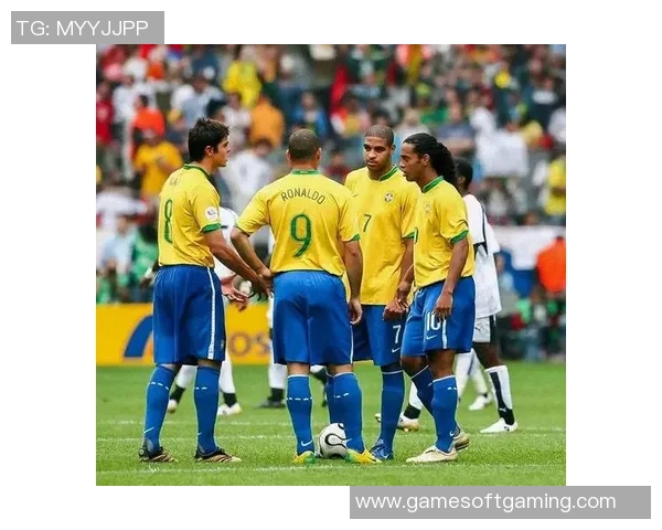 最佳双人组足球明星的传奇故事与辉煌成就解析