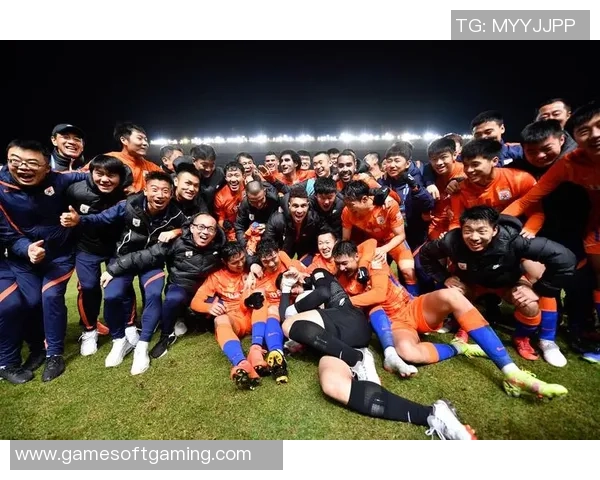 广州篮球队灵活性引发热议球迷观点交锋与战术分析探讨